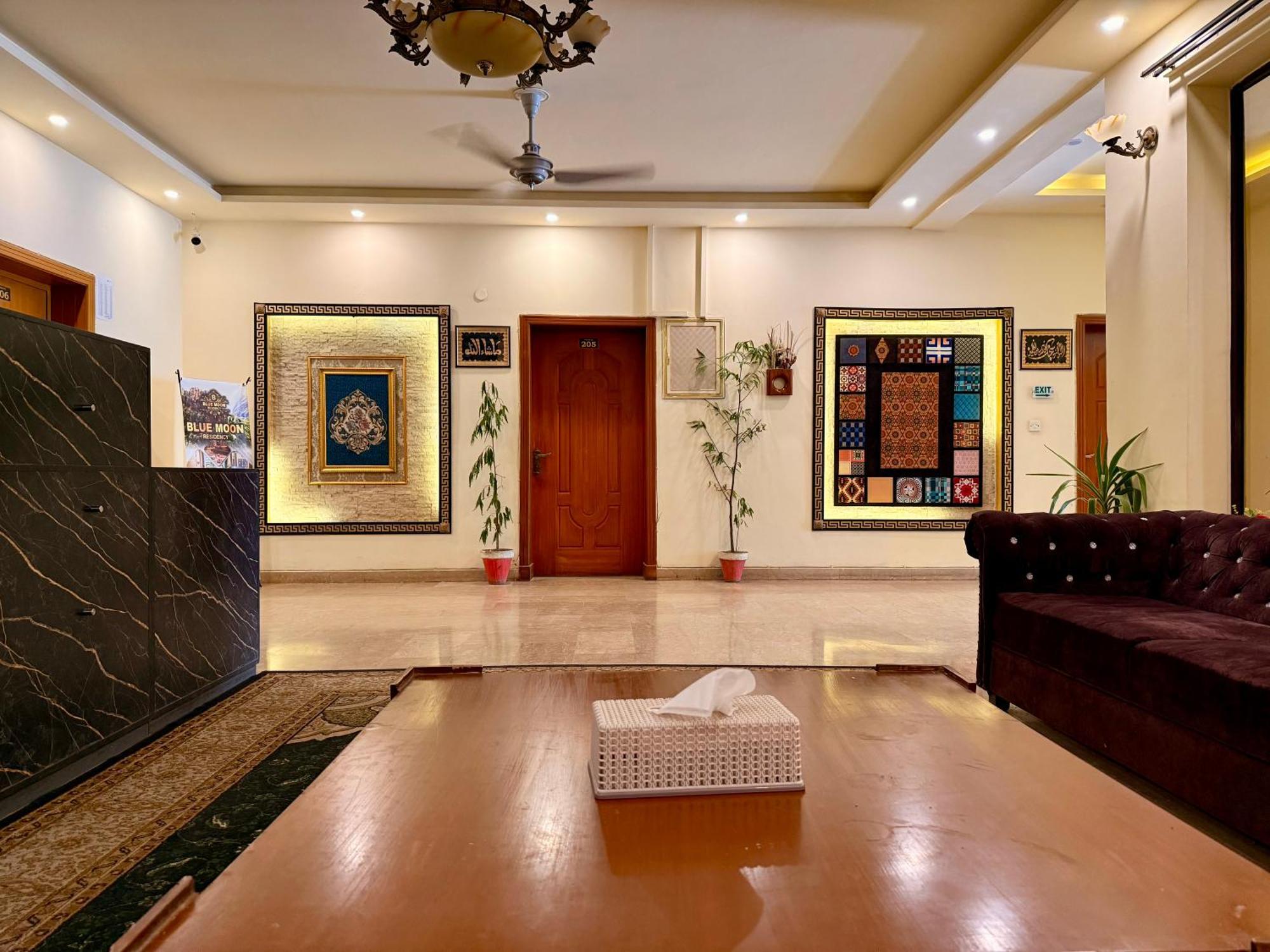Blue Moon Residency Jinnah Super Islamabad Exterior photo